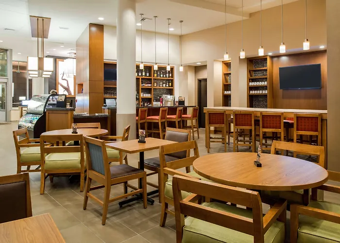 Hyatt Place Portland Downtown - Old Port Square