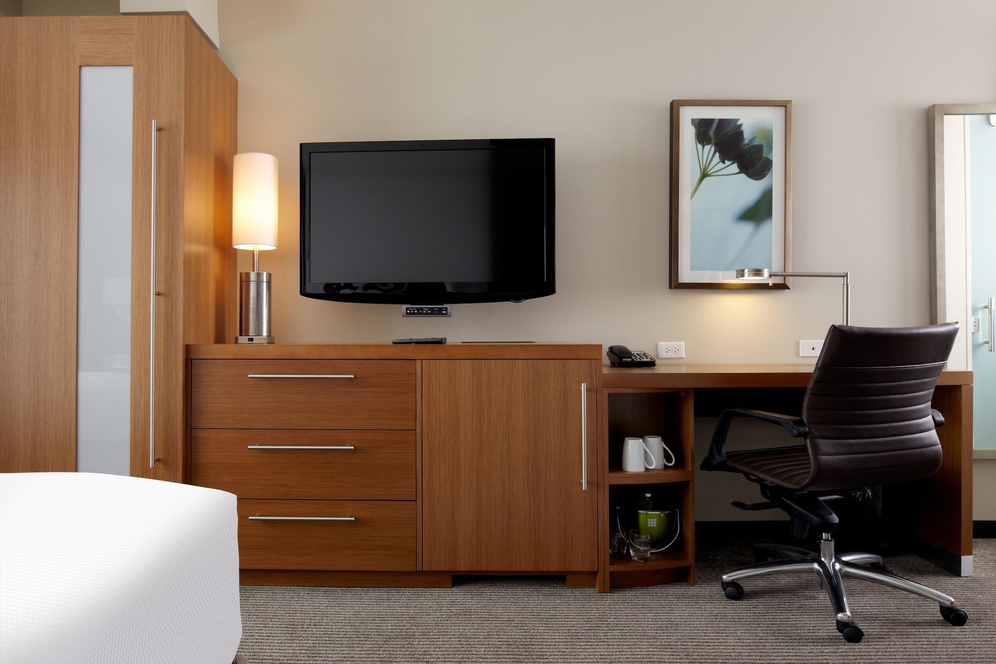 Hyatt Place Downtown - Old Port Square Hotel